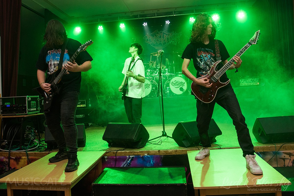 Kapela Destroy! (CZ)