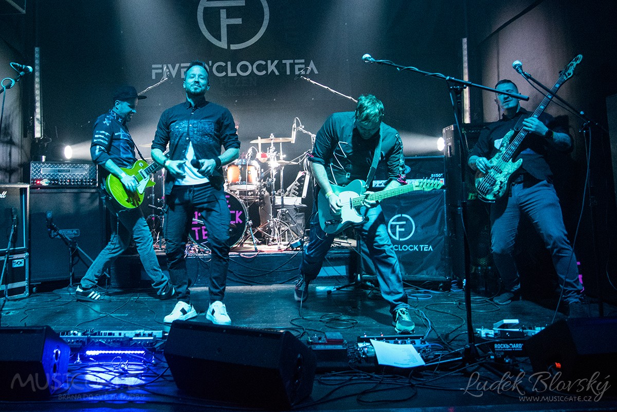 Kapela Five O´clock Tea