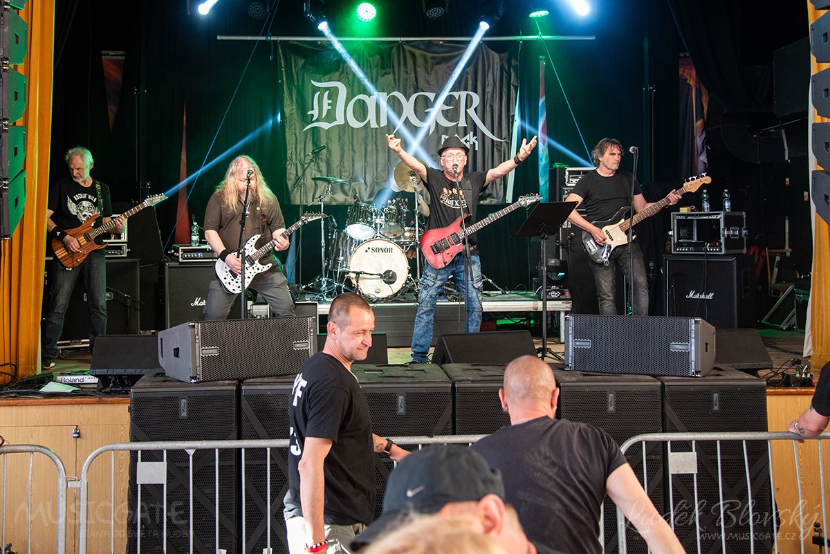 Kapela Danger