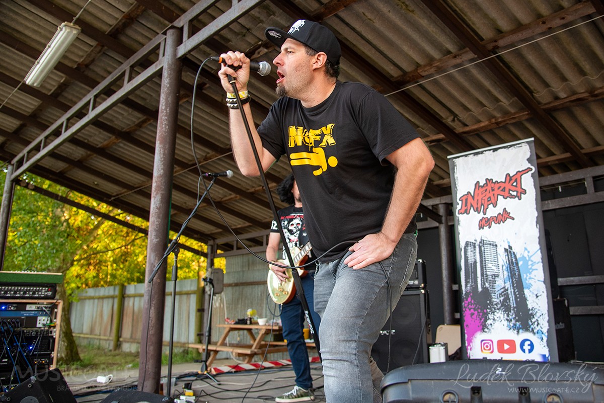 Kapela Infarkt