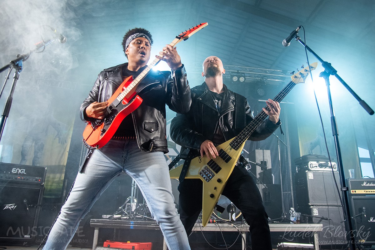 Kapela Laid to Waste