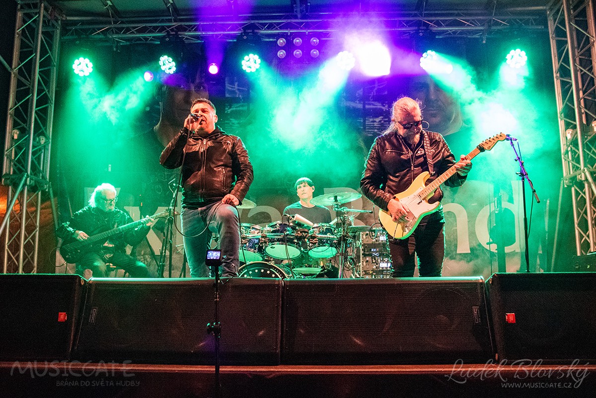 Kapela Extra Band s Jardou Rajtmajerem