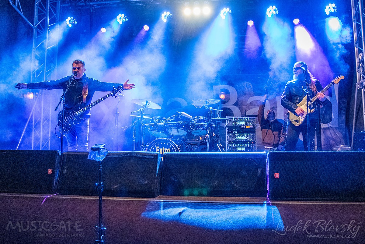 Kapela Extra Band