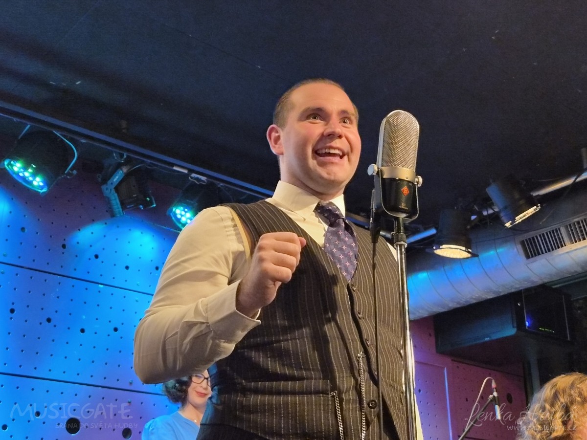 Jan Veverka - kapelník Swing Melody