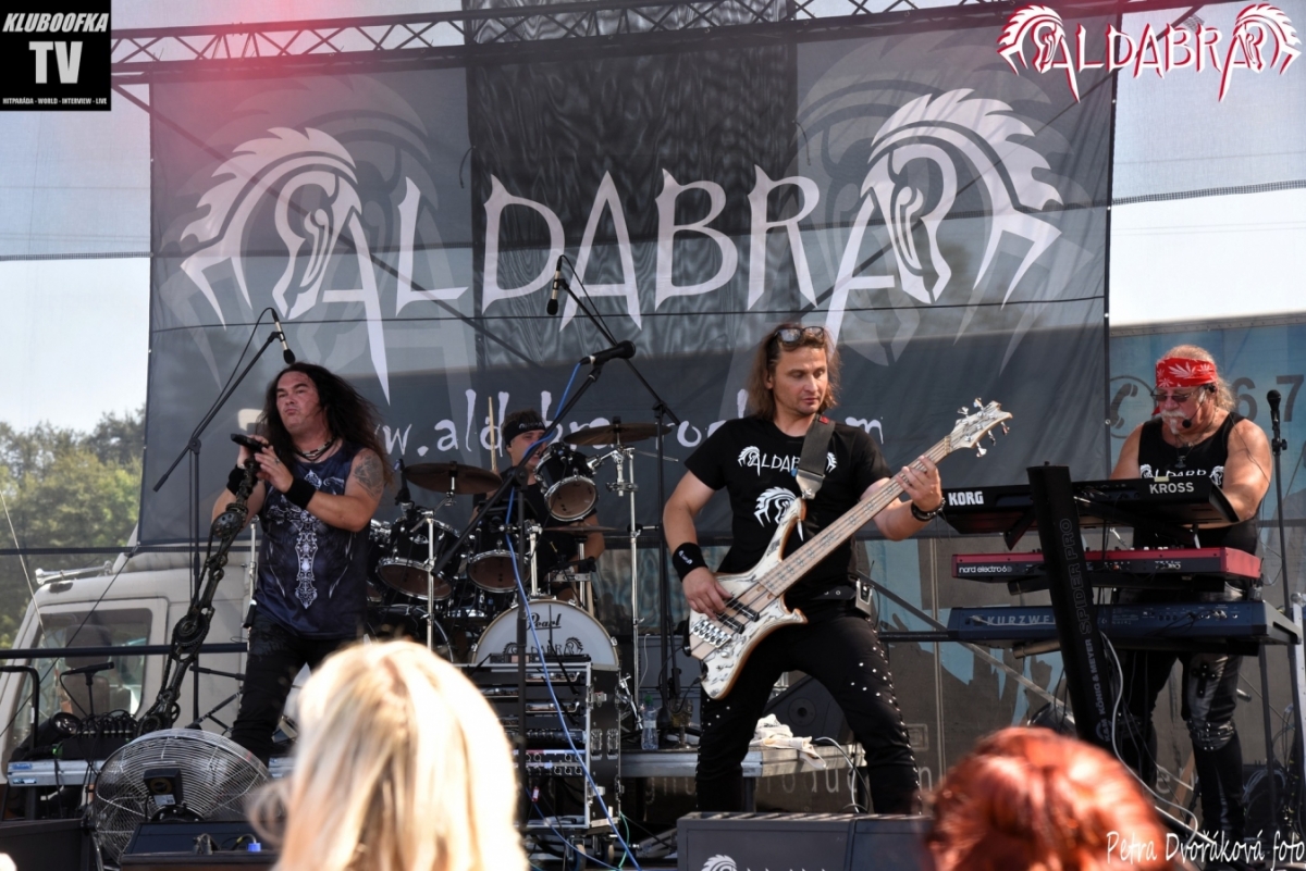 O projektu Kluboofka
	Projekt Kluboofka …