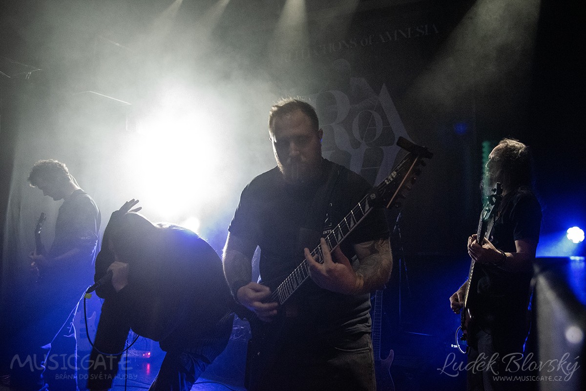 Kapela Reflections Of Amnesia