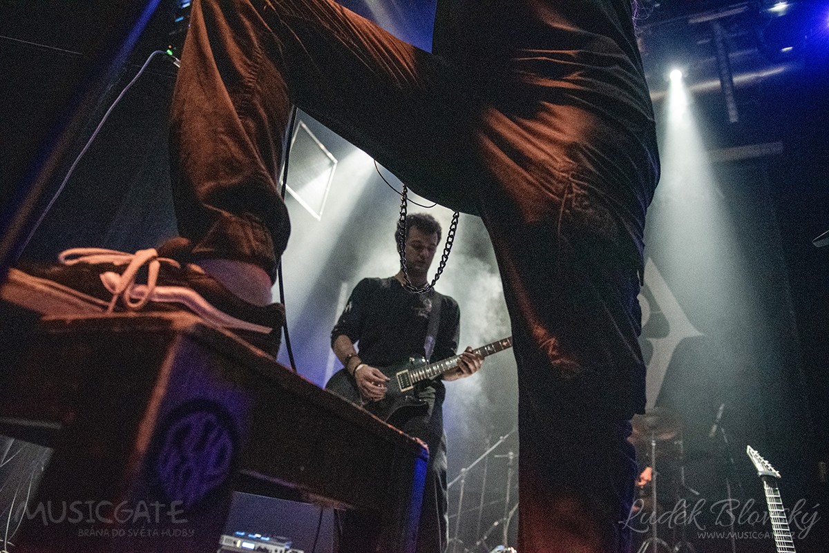 Kapela Reflections Of Amnesia