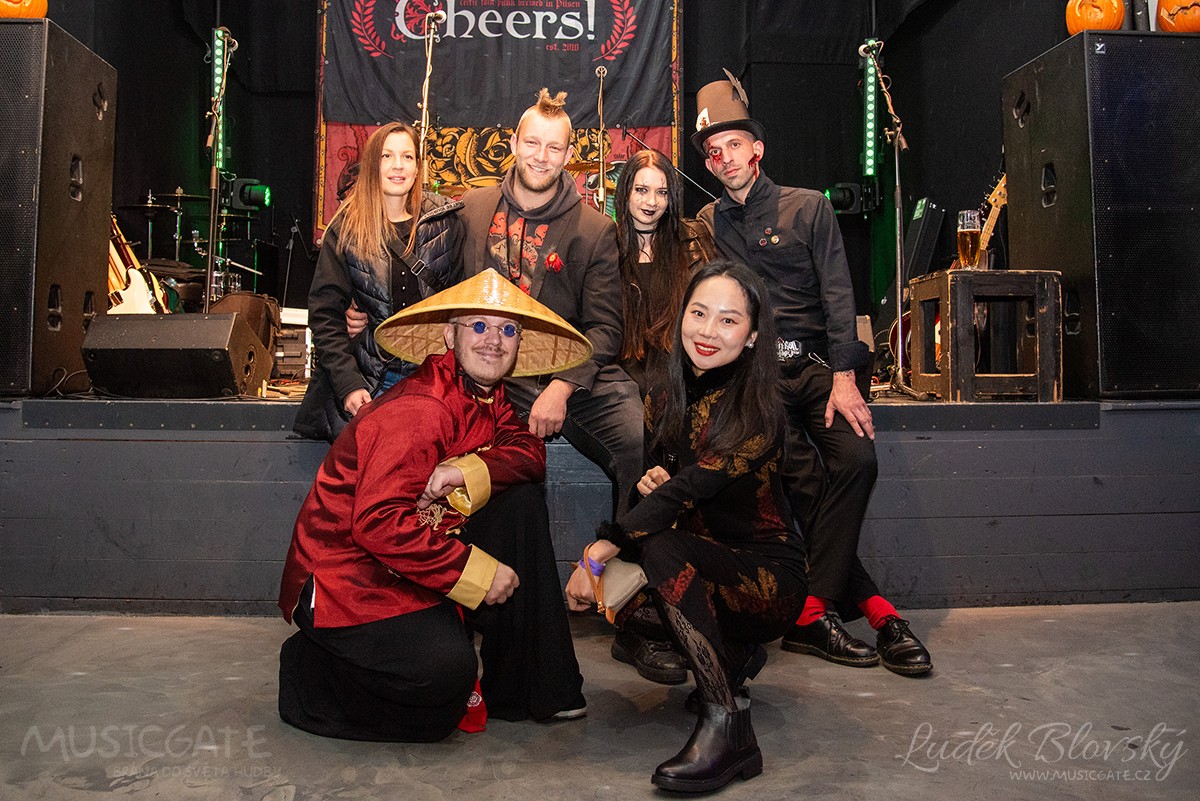 Ještě před oficiálním startem...