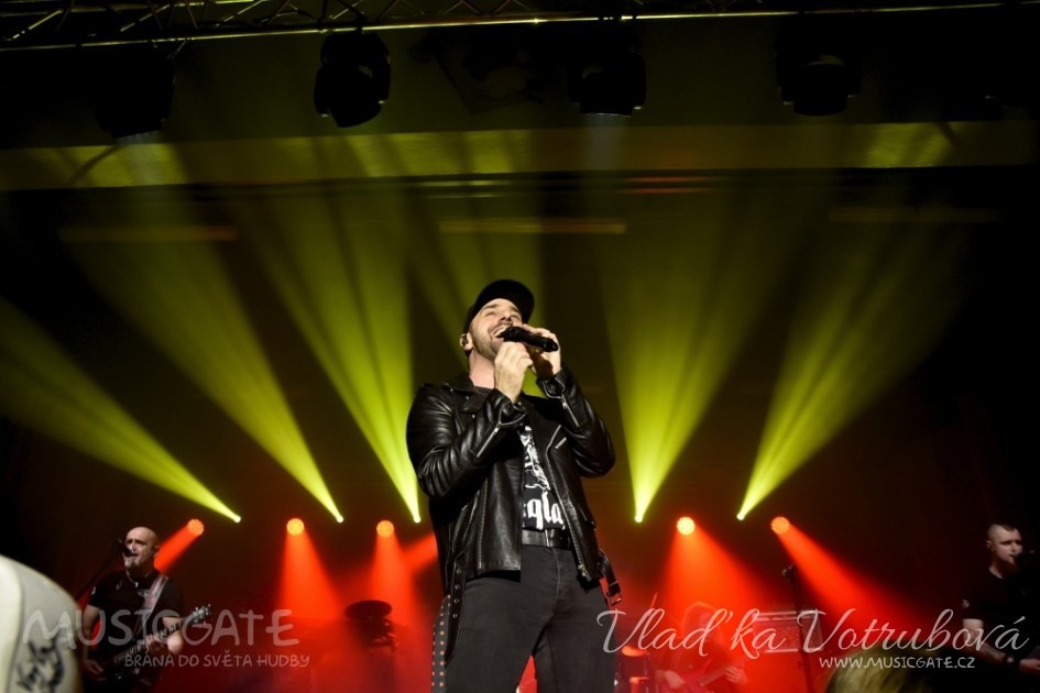 Dva koncerty, jeden večer a sál plný energie i …