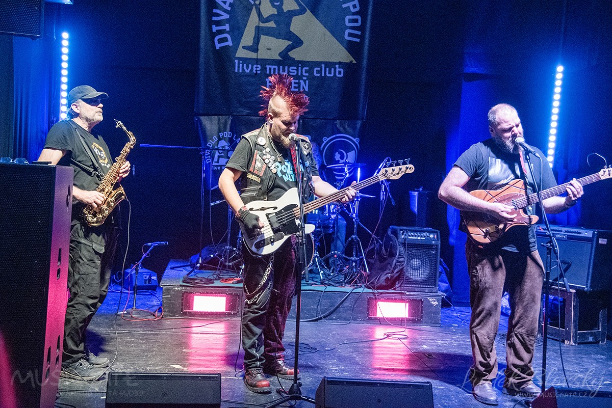 Kapela Přestupková Komise