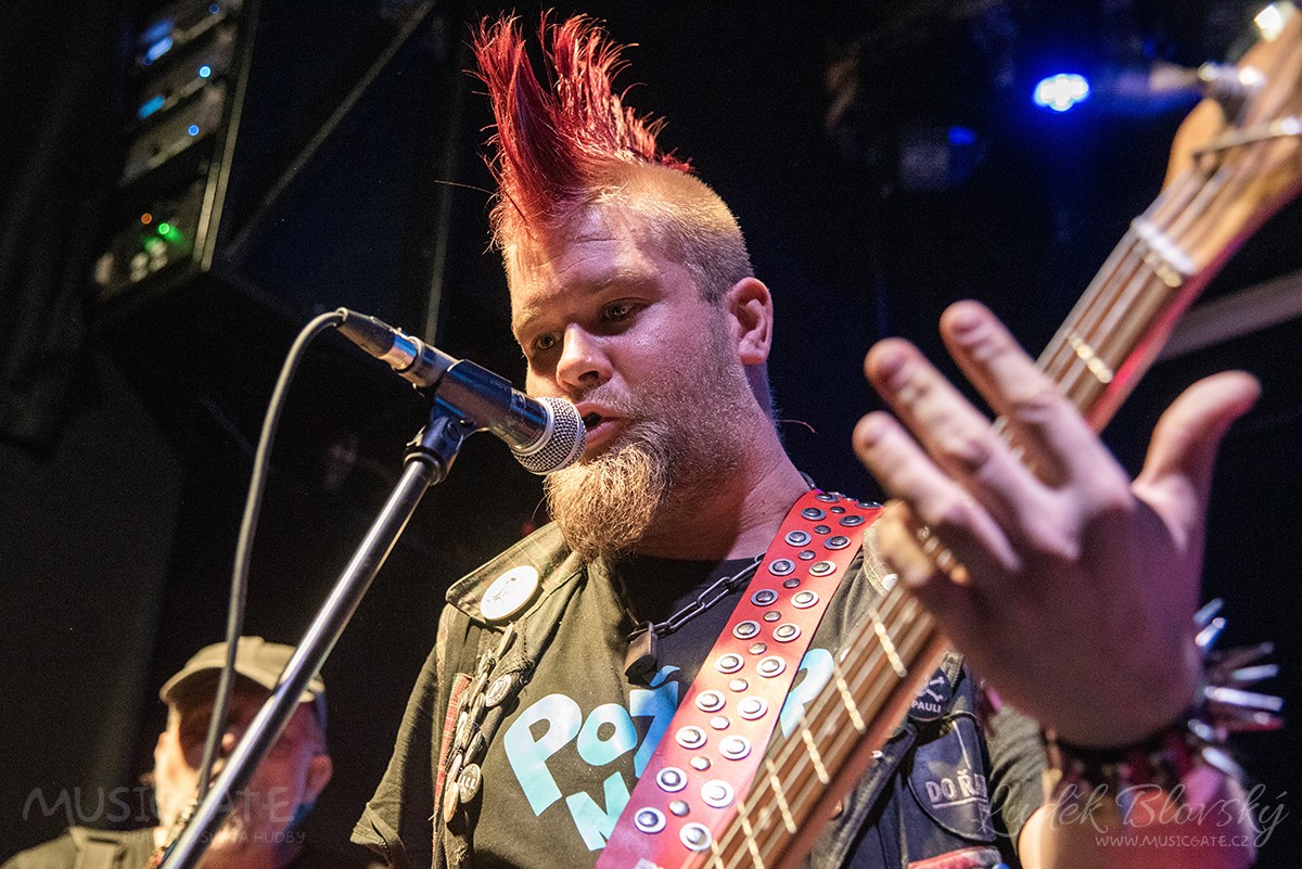 Kapela Přestupková Komise