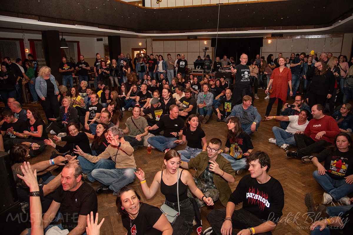 Z koncertu kapely Brutus