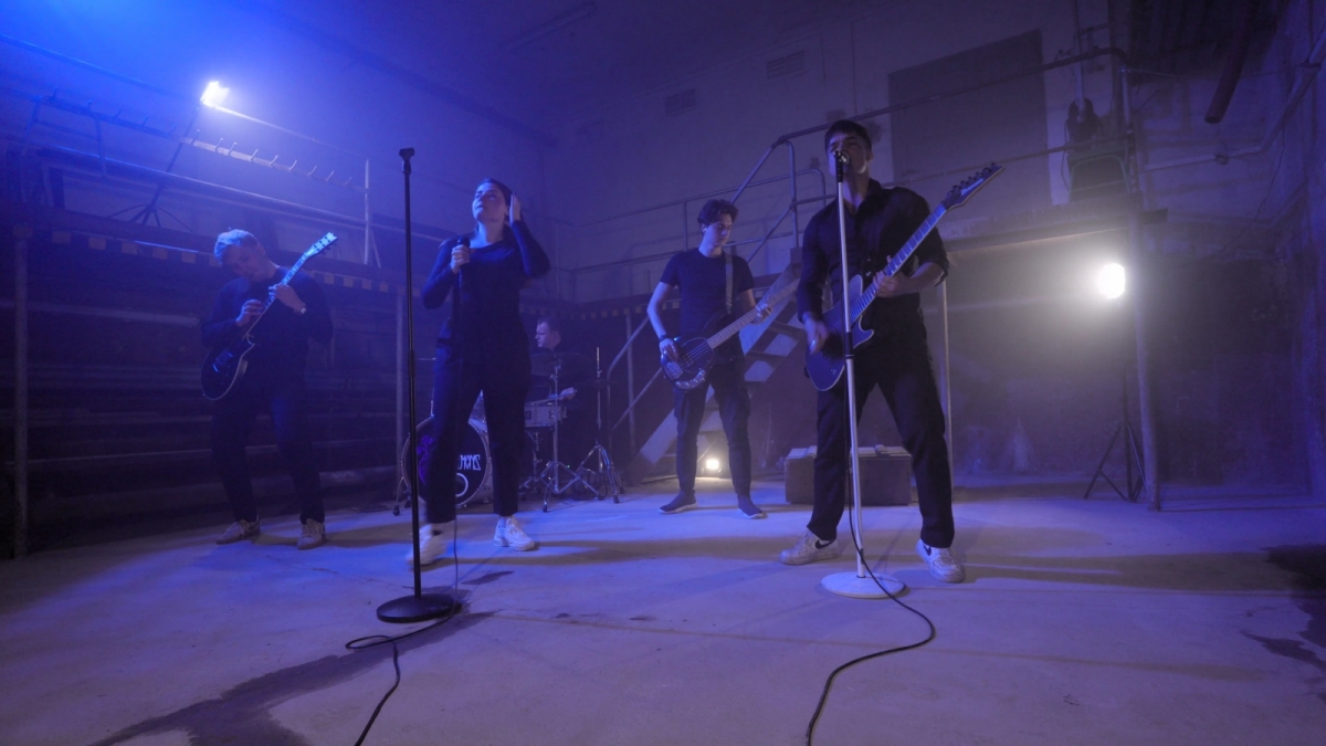 Nová zpěvačka, nový …