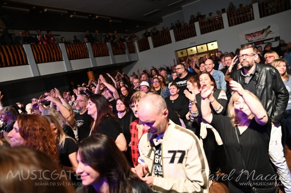 Mekka chodského bigbítu nepřestává přikládat …