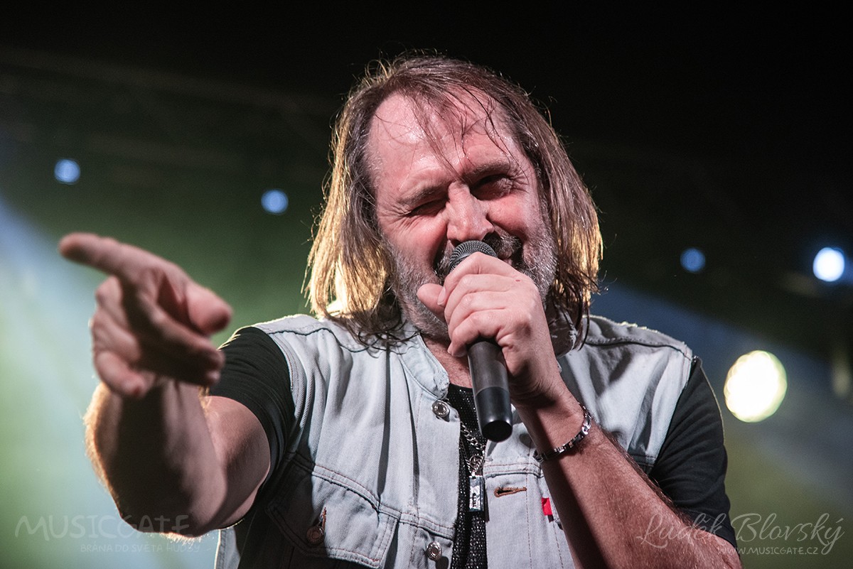 Fany se svojí kapelou