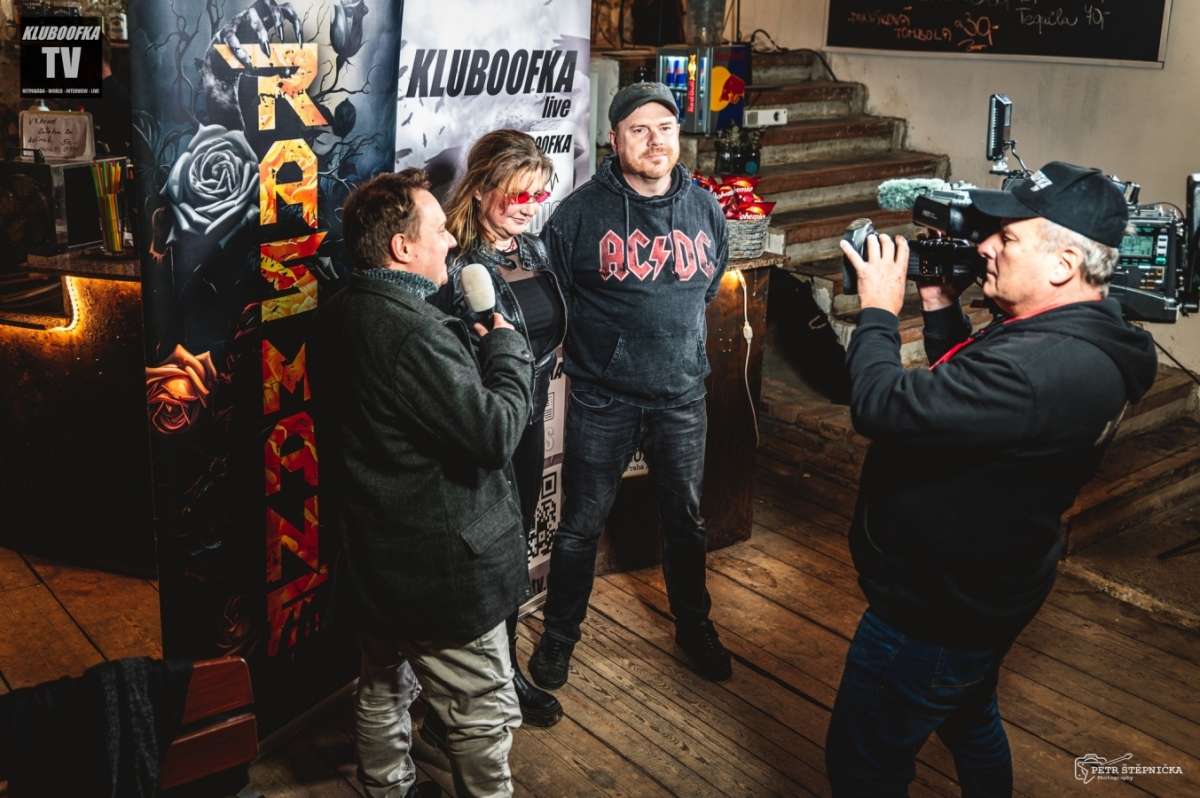 Druhý díl: Rasmane, Algaes a Mysthica
Ve …