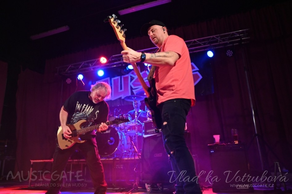 A nebyl by to „mejdan od A“, kdyby na tenhle …