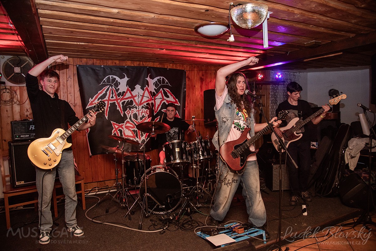 Kapela Shadow of the Abyss