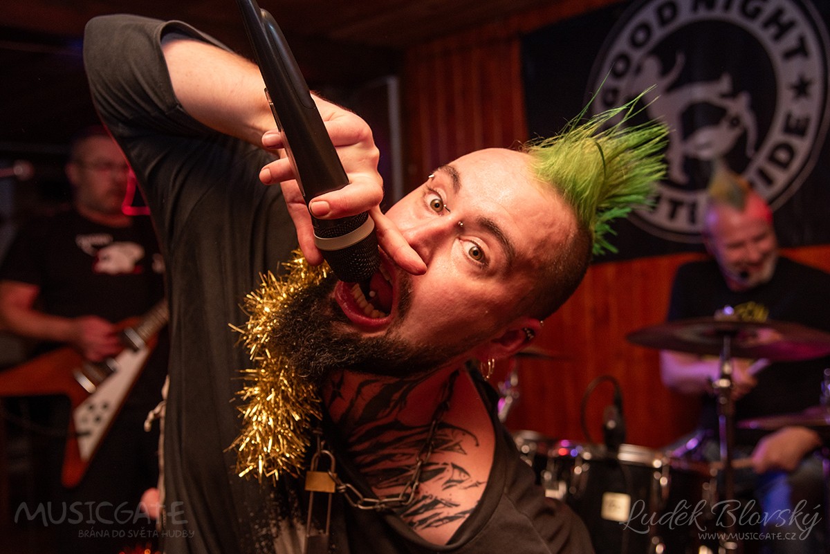 Kapela Švagrův punk