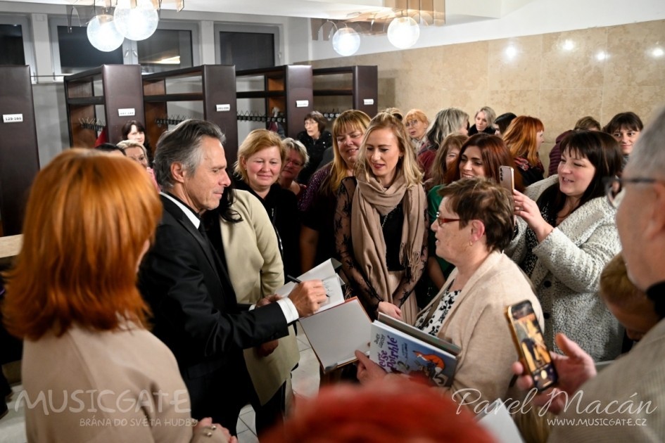 Pomyslným oslím můstkem a přechodem do druhé – &hellip;