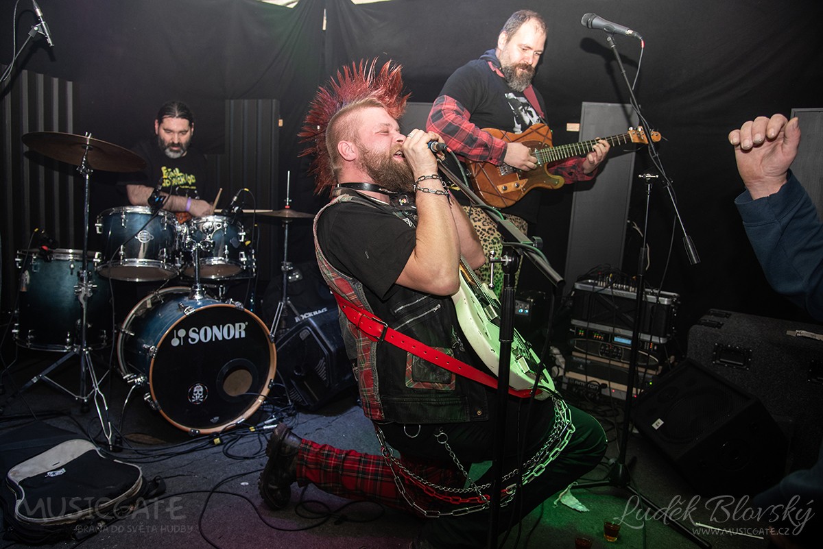 Kapela Přestupková Komise