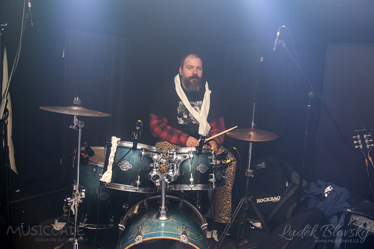 Z koncertu kapely Johnny Service