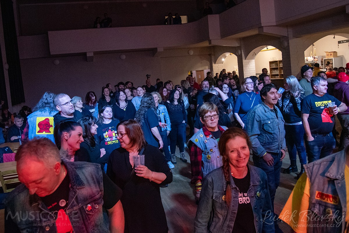 Z koncertu kapely Brutus