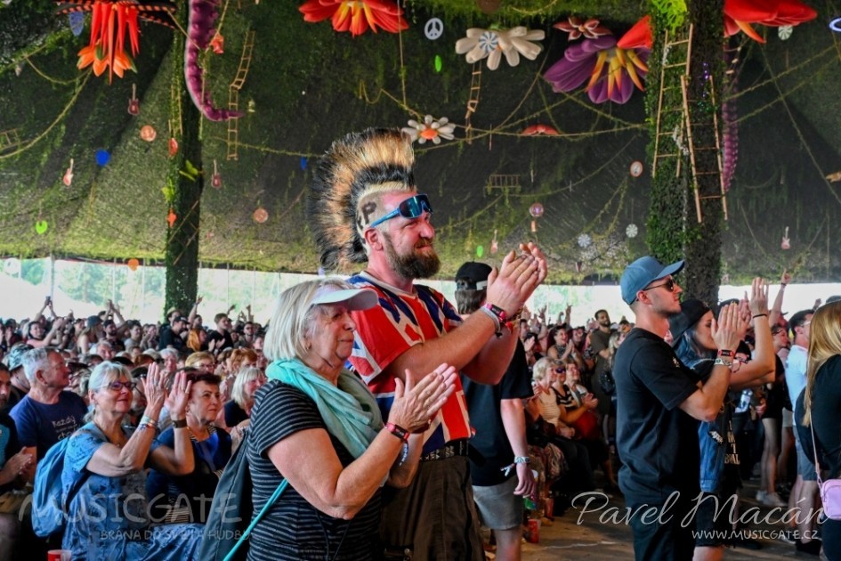 LINEUP ROCK FOR PEOPLE 2026:
	
	Gorillaz &hellip;