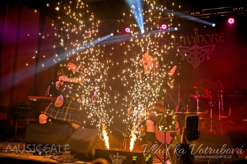 Děkujeme kapelám XIII. století a Claymore, &hellip;