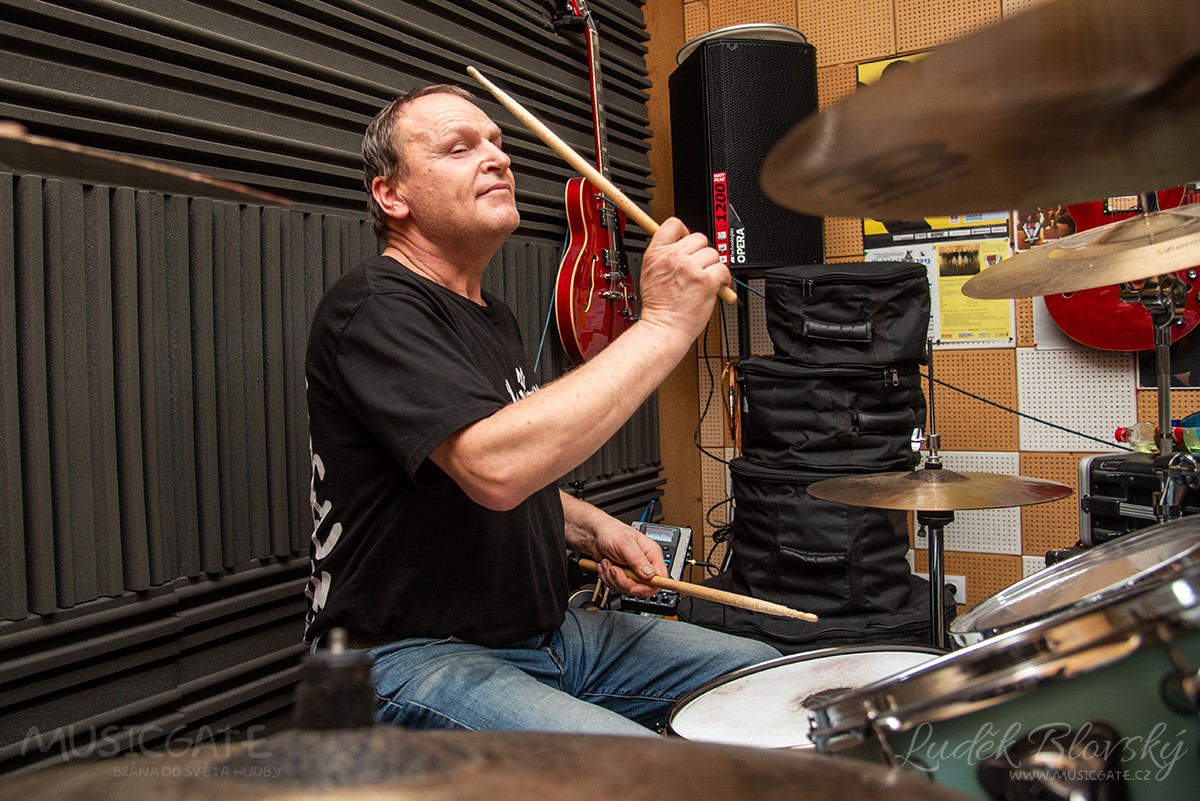 Kapela LORD - bicí souprava, Tonda