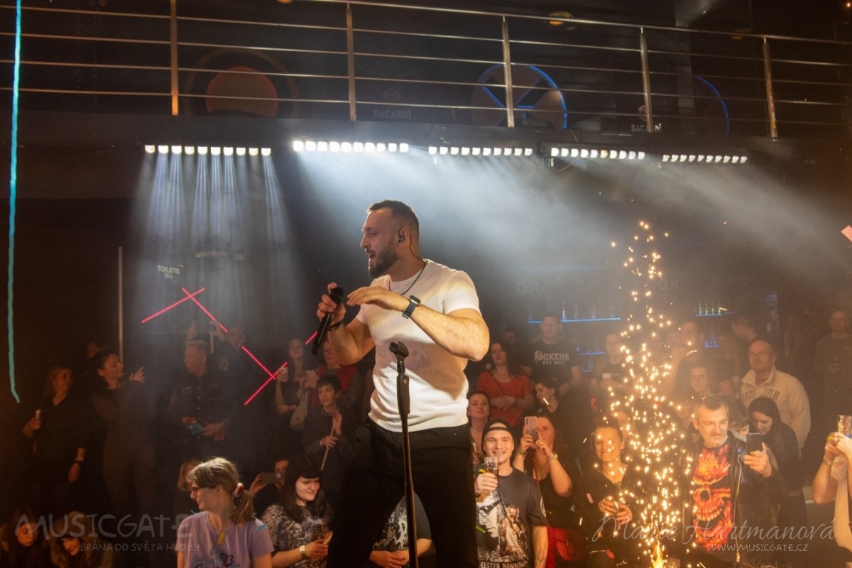 Celkově během večera zaznělo 23 skladeb a dle &hellip;