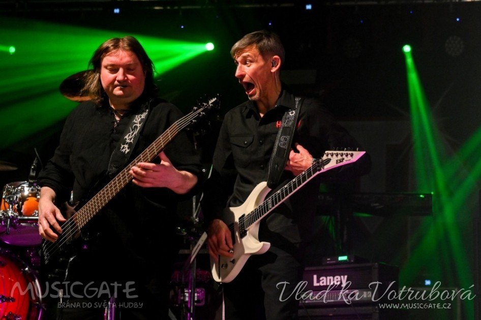 Osvědčené pecky byly proloženy oblíbenými &hellip;