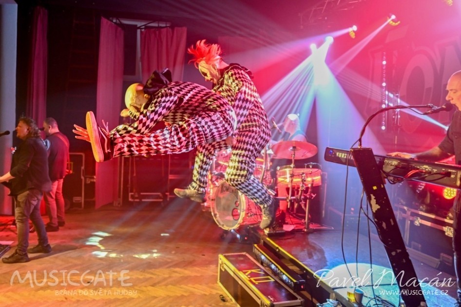 V nabitém setlistu samozřejmě nechyběly ani &hellip;