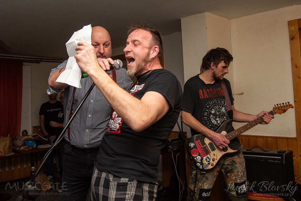 Z koncertu kapely D.B.H.