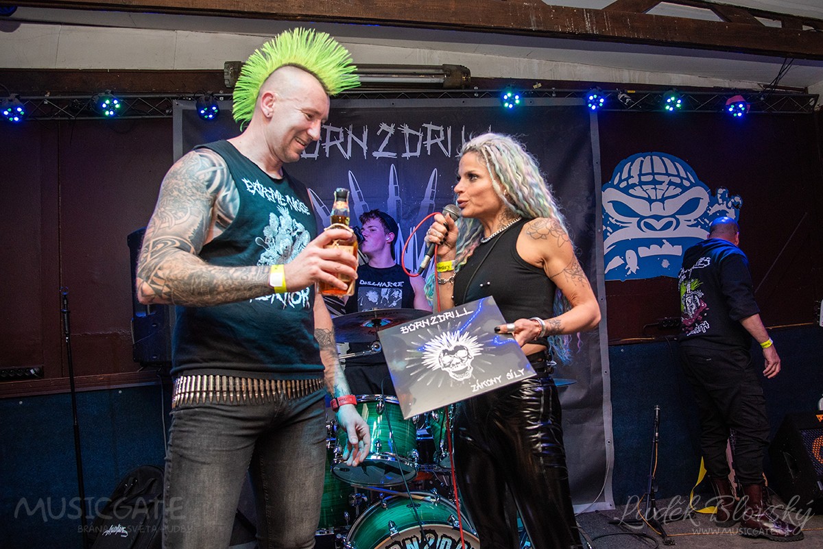 Kapela Born2Drill – křest alba