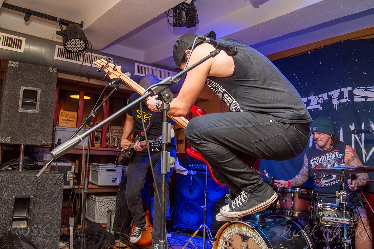 Kapela Defused (Švýcarsko)