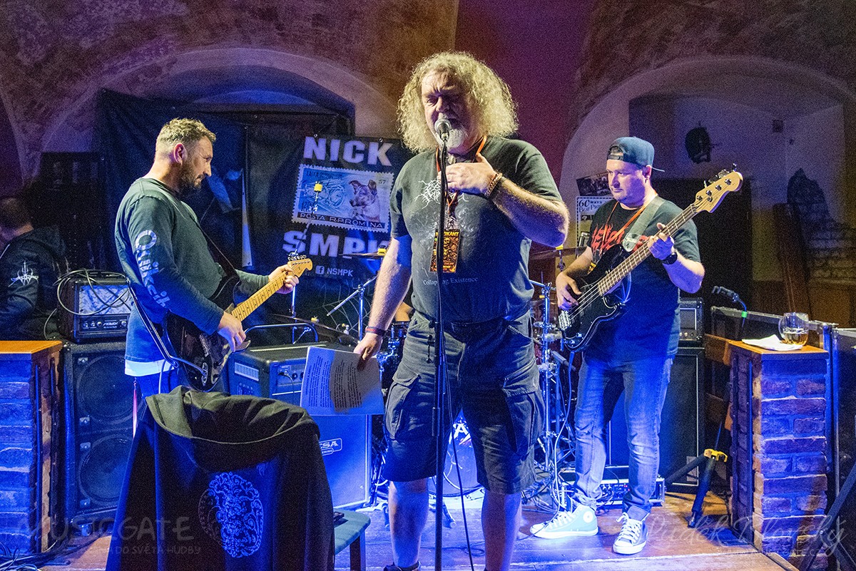 Kapela nick sekage magor pomlčka kitamoriová – NSMPK