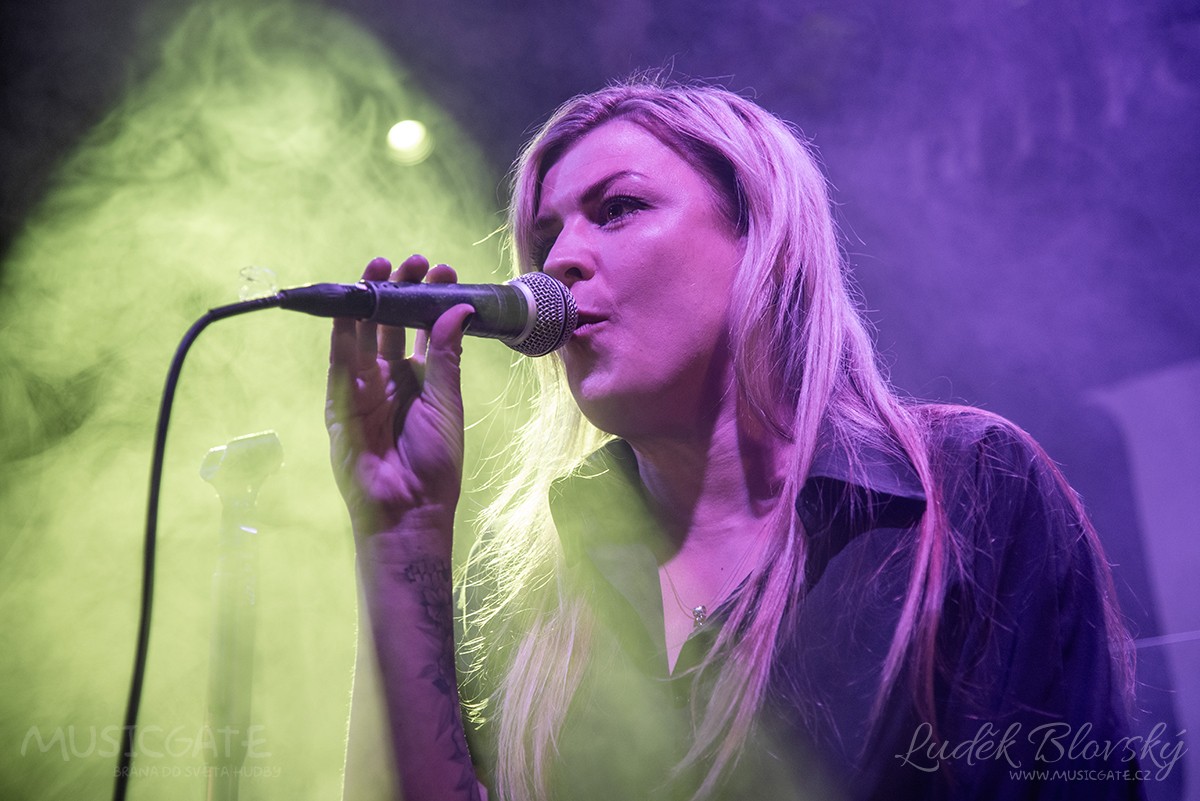 Kapela Reflections Of Amnesia