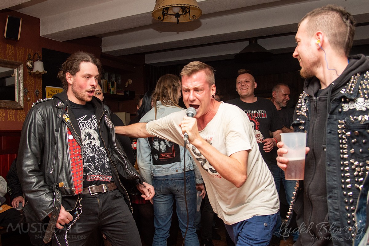 Z koncertu kapely Commodore 64