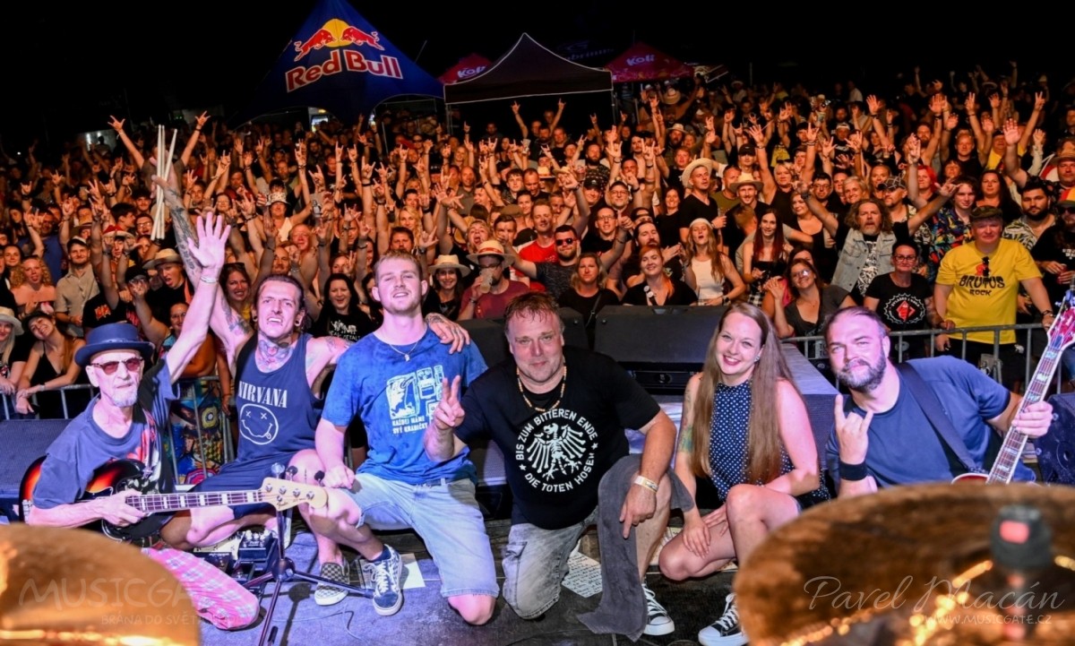 Co se stane, když se spojí punk77, &hellip;