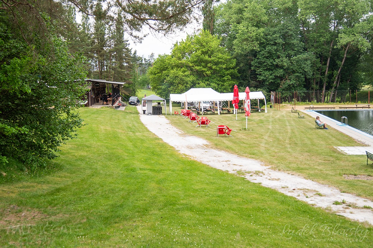 Ještě před startem druhého festivalového dne...