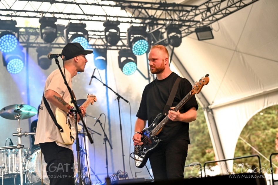 Čas na tomto kultovním festivalu utíkal jako &hellip;