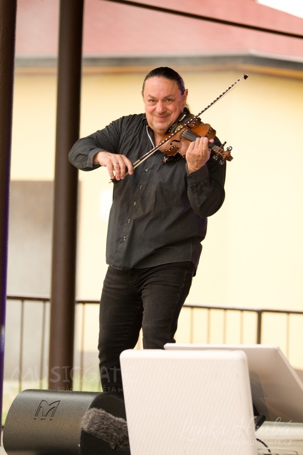 houslista Jiří Erlebach