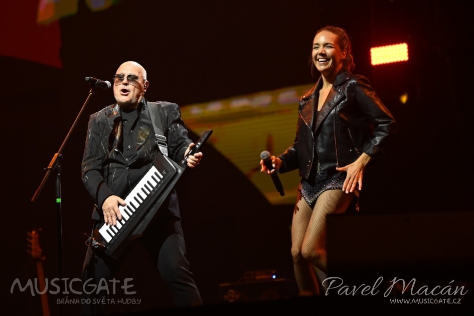 Nechyběl ani duet Byla to láska, kterou &hellip;