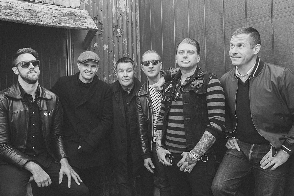 Dropkick Murphys vystoupí v Praze