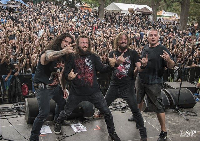 Debustrol a jejich Winter Bloody Tour za měsíc v Praze!