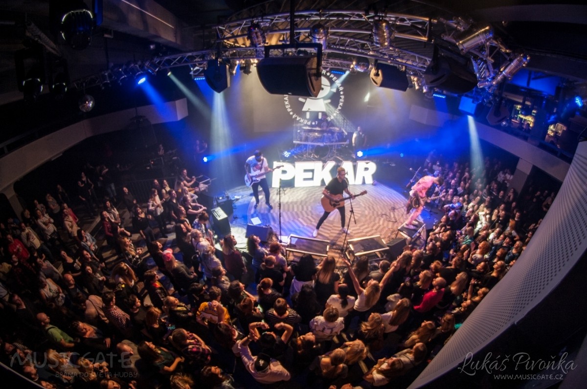 Pekařova vypečená párty ovládla Lucerna Music Bar