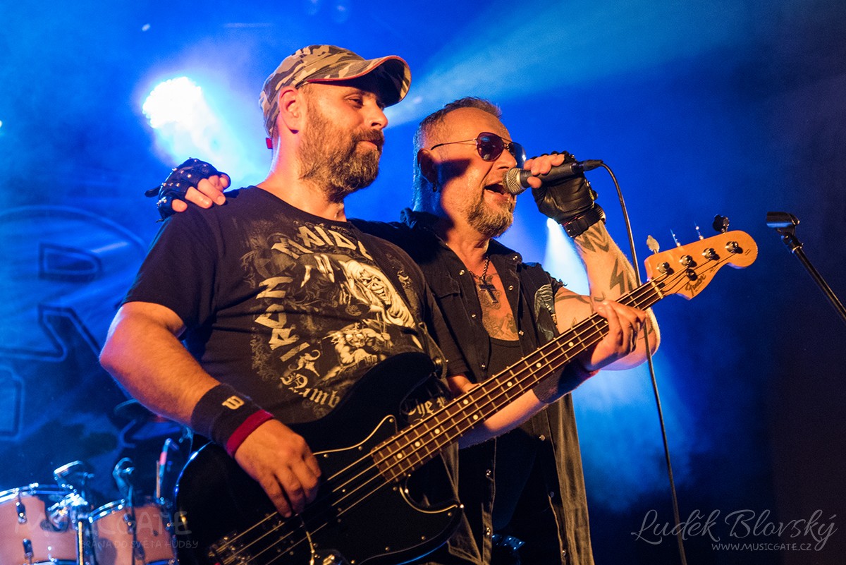 Plzeňský Katr dodal hardrockový punc oslavě 100 let Voldušského fotbalu