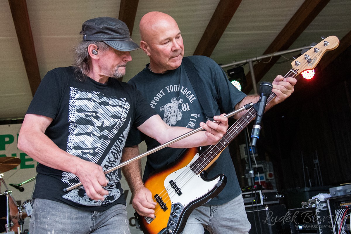 Rockové Vejce premiérově na stage v kempu Nový rybník u Nepomuka