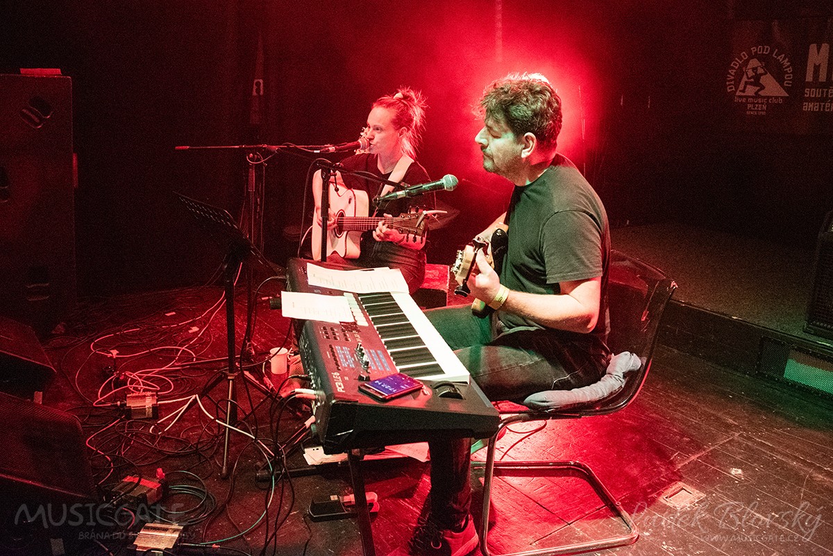 Shoda poroty a publika posunula do finálovek pouze jedno hudební jméno